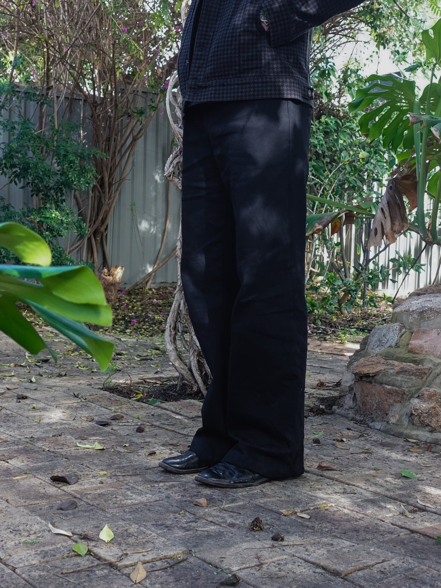 SLOUCH DENIM PANTS